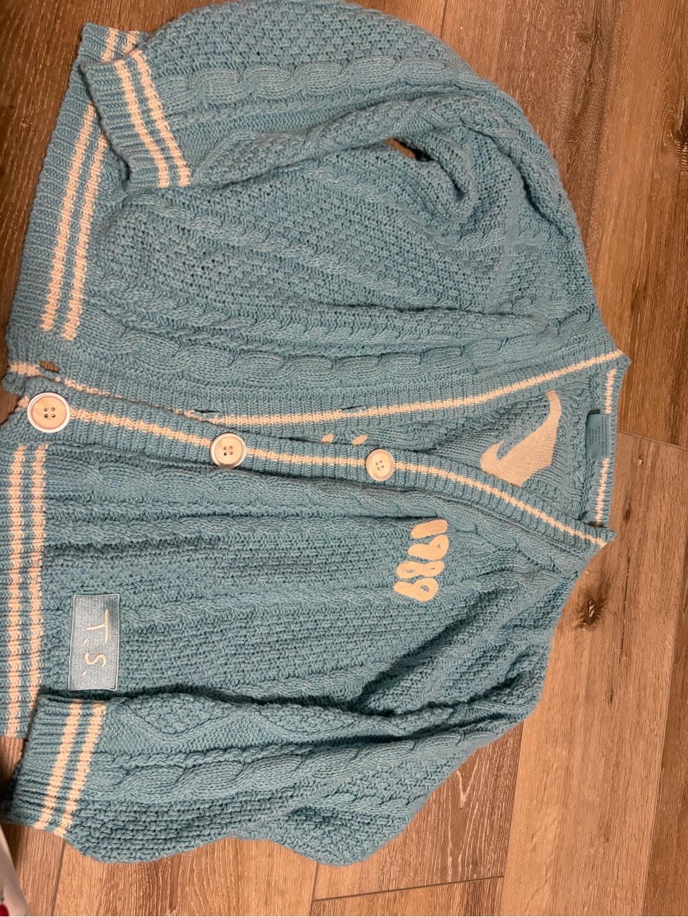 Taylor Swift 1989 Cardigan
